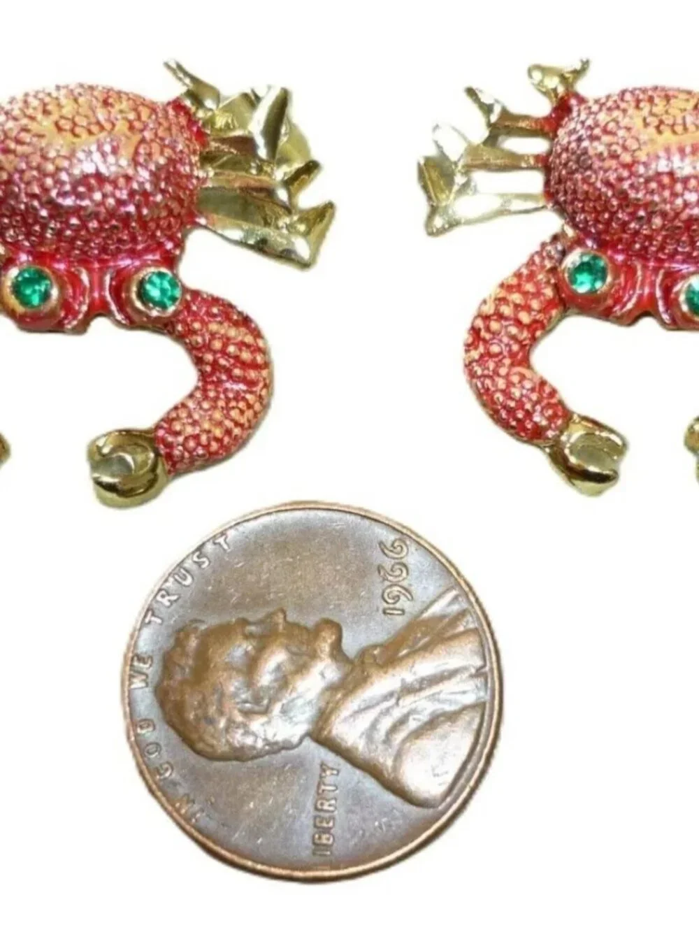 Vintage Set Of Enamel Gold Tone Crab Brooch Pins With Green Eyes & Moving Claws